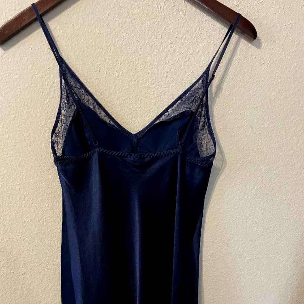 VICTORIA'S SECRET Navy Blue Satin Lace Mini Night Gown